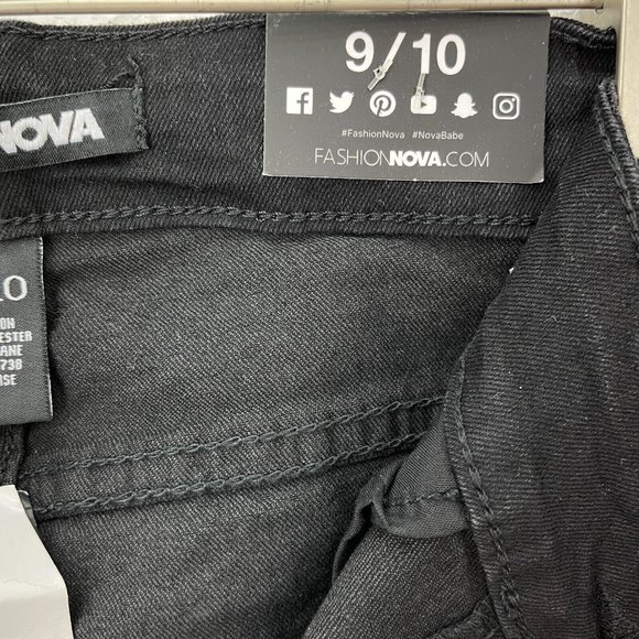 Fashion Nova Black Skinny Jeans Size 9 NWT - Picture 2 of 4